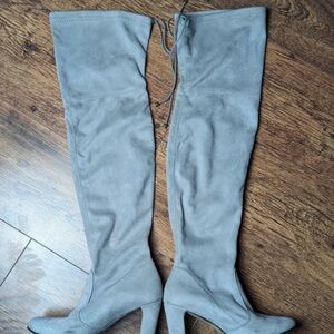 Stylish Over-the-Knee Gray Boots